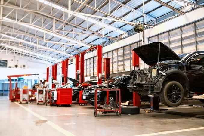 Trusted Transmission Fluid Flush Service In Hollywood, FL